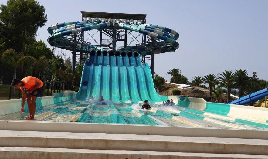 Benal Beach Cozy Apartment With A Water Park. 贝纳尔马德纳 外观 照片